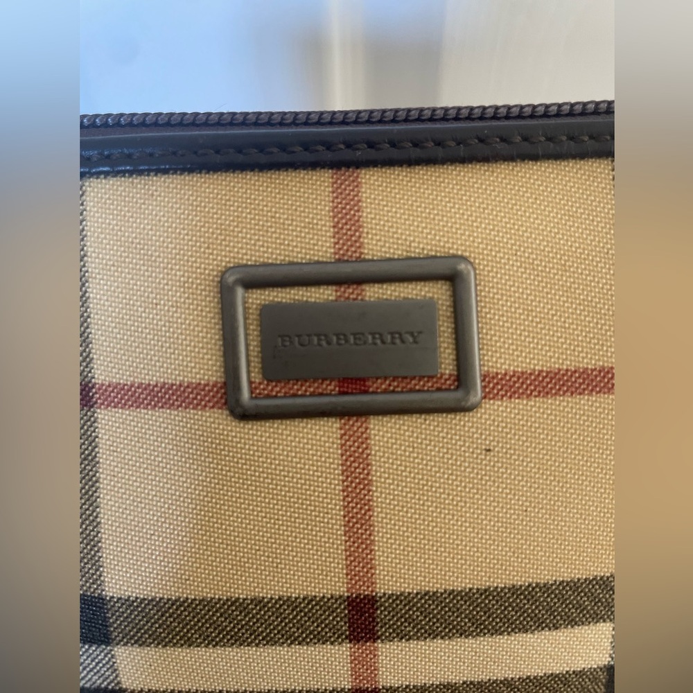 BURBERRY Pouch House Check Brown Beige Canvas and Leather Trim Vintage - Picture 4 of 13